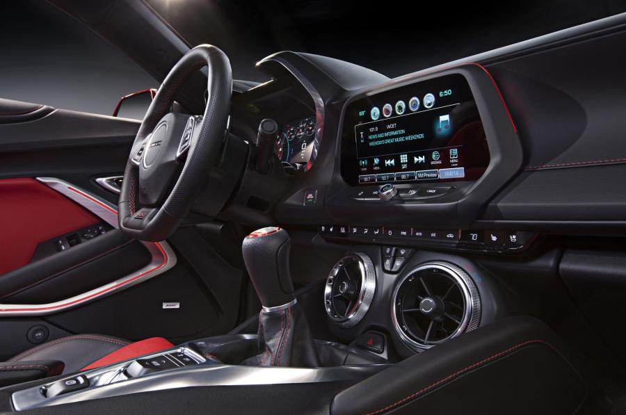  Chevrolet Camaro SS 2016 года  (фото 5 из 8)